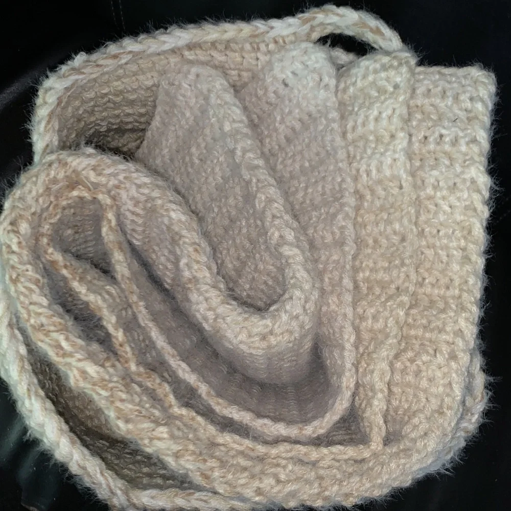 Soft Double Threaded Ombré Handmade Crochet Throw Blanket with Two Ribs - Picture 13 of 17